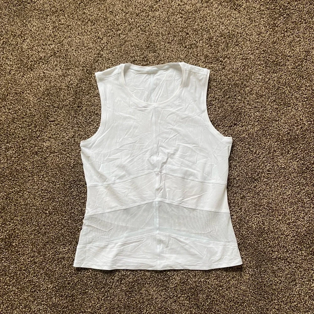 Lululemon Court Crush Tank Almost Blue Size 4